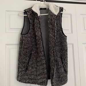 In style vest